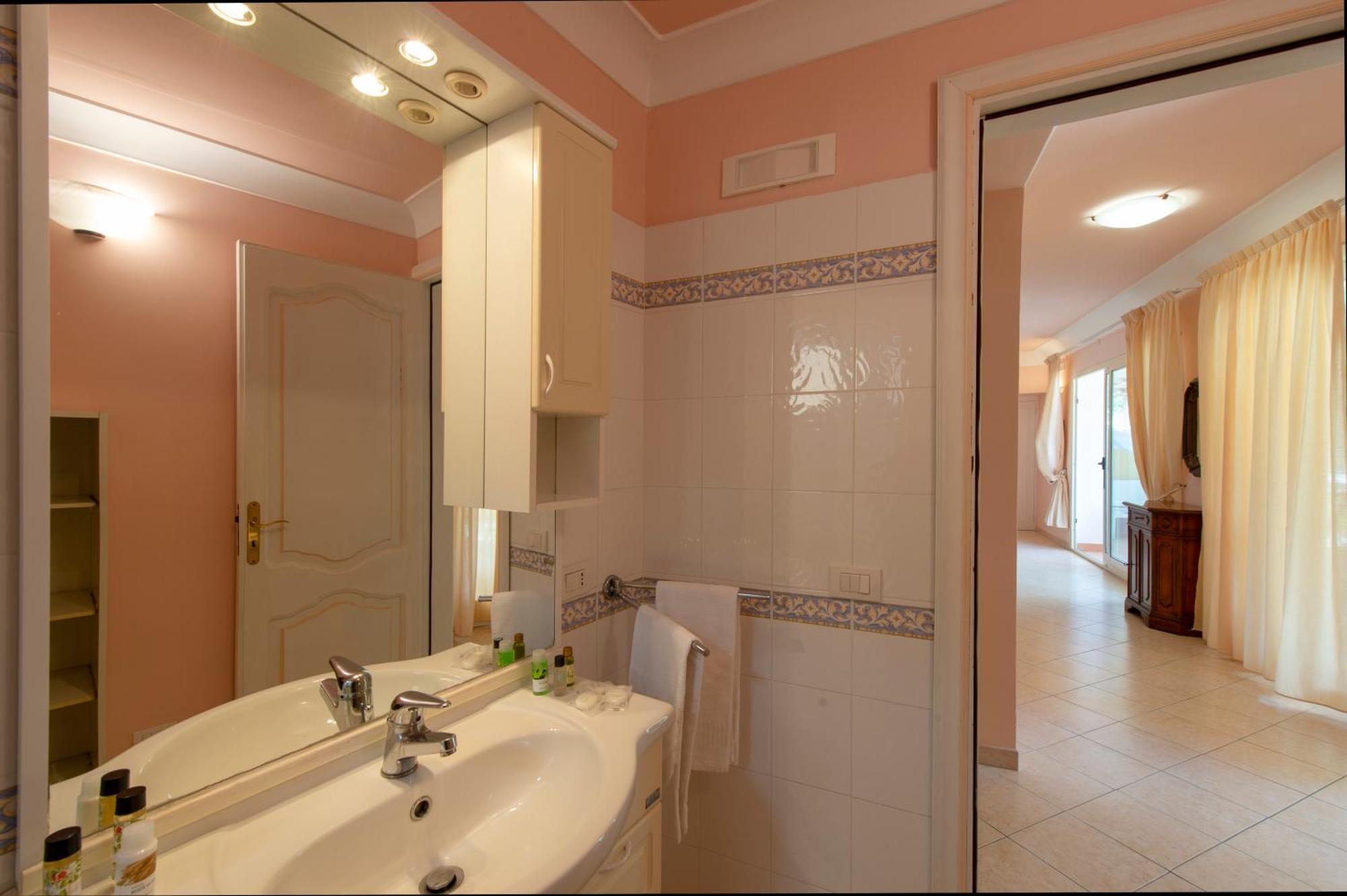 Ferienwohnung Casa Le Terrazze Positano Exterior foto