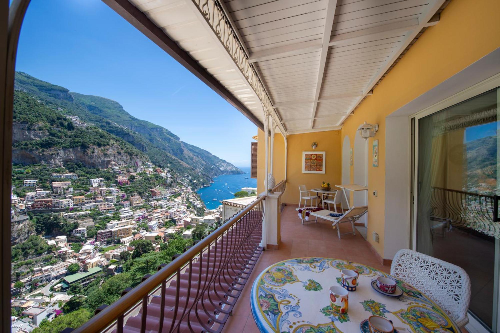 Ferienwohnung Casa Le Terrazze Positano Exterior foto
