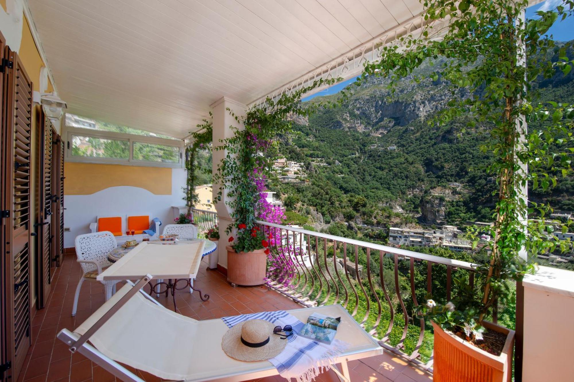 Ferienwohnung Casa Le Terrazze Positano Exterior foto